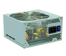 FORTRON PC napájanie Green-PS-600 80Plus 600 W + Čistiaci stlačený plyn 335 ml + Čistiaca pena pre obrazovky a klávesnice 150 ml + Zásobník 100 navlhčených utierok