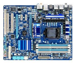 GIGABYTE GA-P55A-UD4 - Socket 1156 - Chipset P55 - ATX + Kufrík so skrutkami pre počítačové vybavenie + 8 hodinárskych skrutkovačov so stojanom