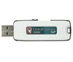 KINGSTON USB kľúč DataTraveler G2 32 GB - tmavozelený + Čistiaci stlačený plyn viacpozičný 252 ml