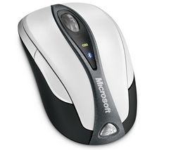 MICROSOFT Myš Bluetooth Notebook Mouse 5000 + Flex Hub 4 porty USB 2.0 + Zásobník 100 navlhčených utierok